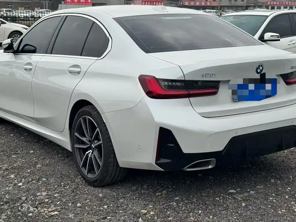 BMW 3 Series 2024 из CN, фото 5