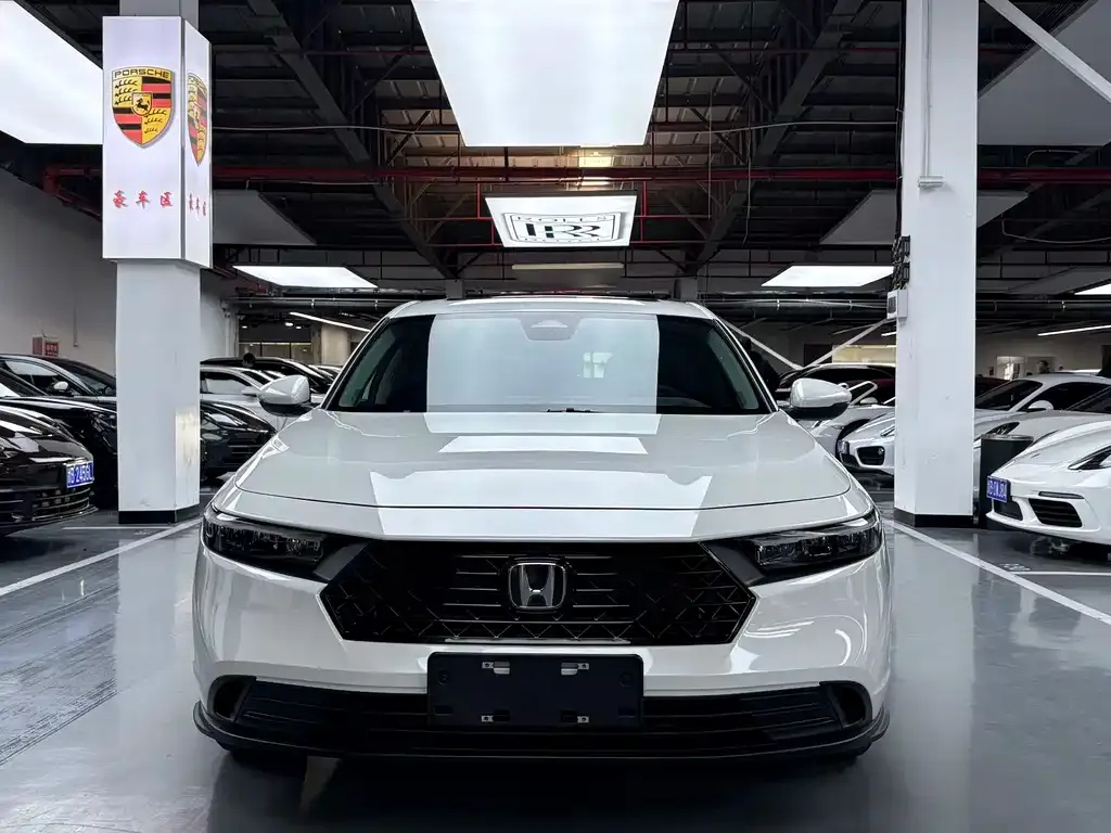 Honda Accord — фото 2