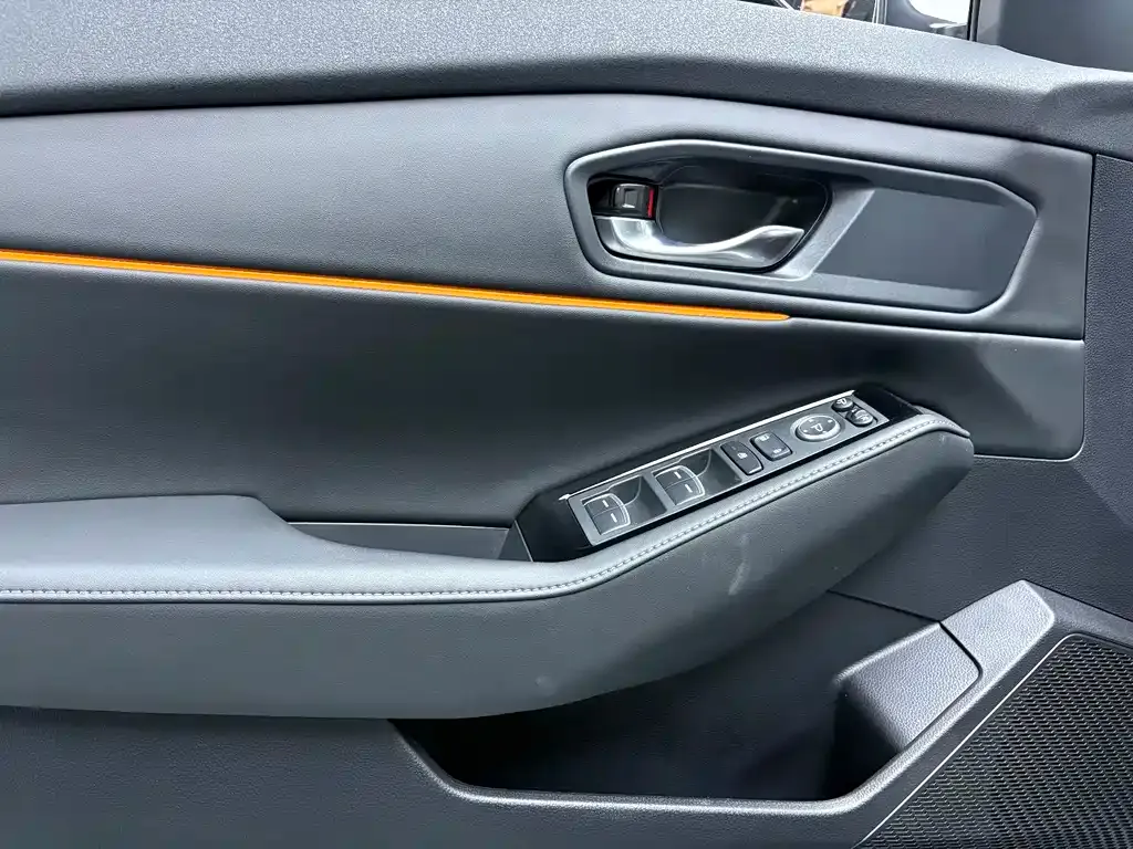 Honda Accord — фото 10