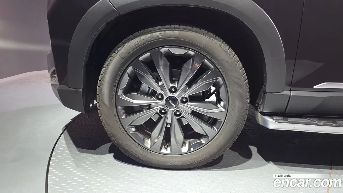 KG Mobility (Ssangyong) Rexton — фото 10