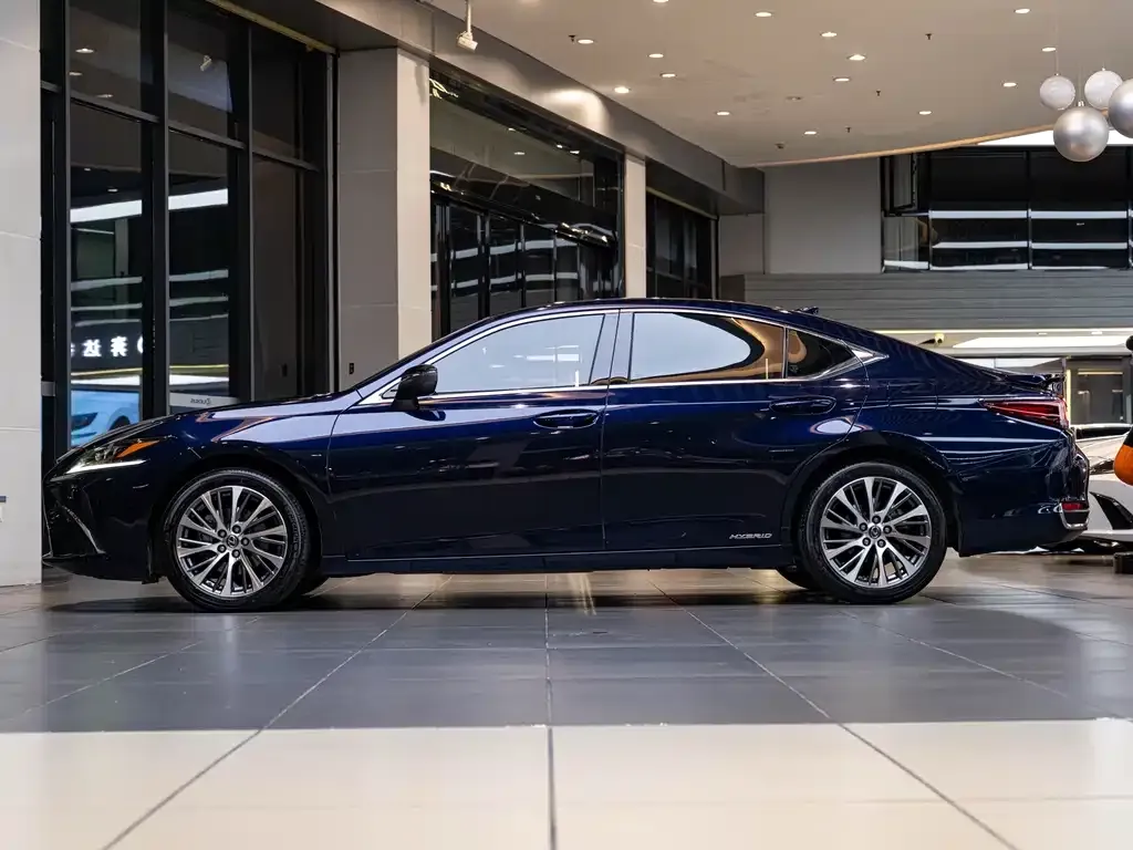 Lexus ES 2021 из CN, фото 7