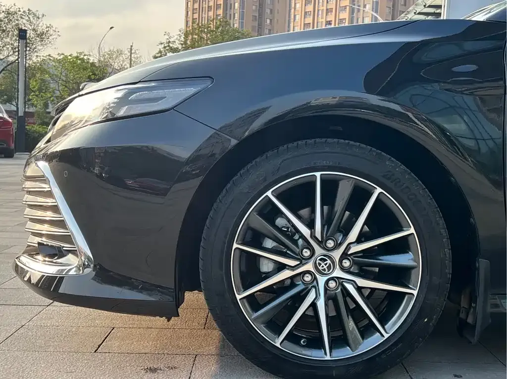 Toyota Camry 2024 из CN, фото 7
