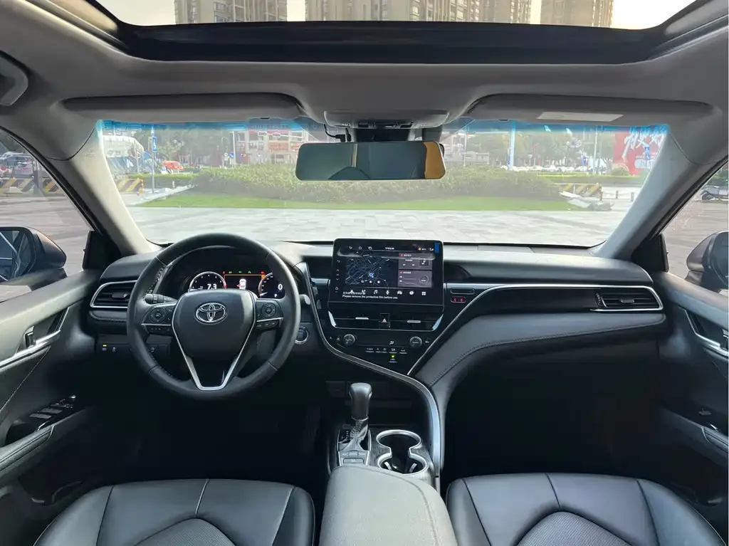 Toyota Camry 2024 из CN, фото 8