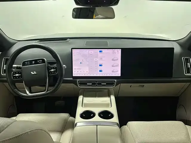 Li Auto L8 2023 из CN, фото 3