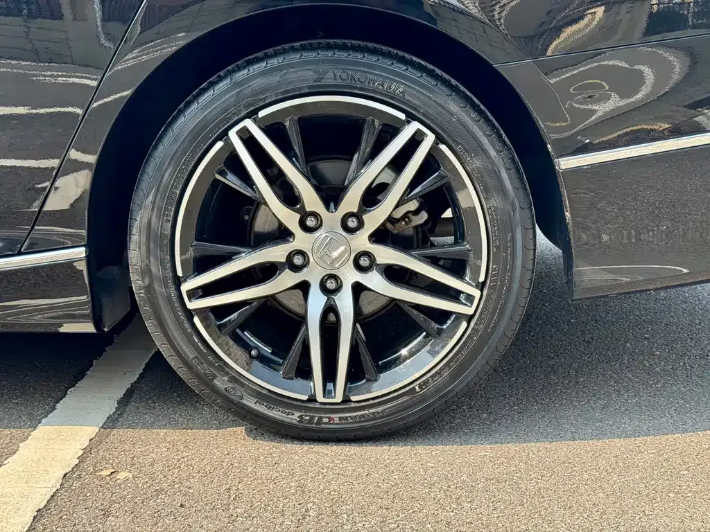 Honda Accord 2023 из CN, фото 6