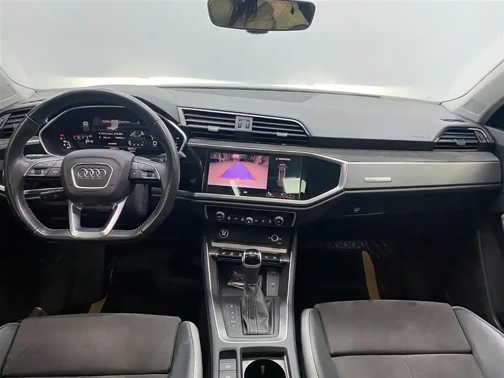 Audi Q3 — фото 2