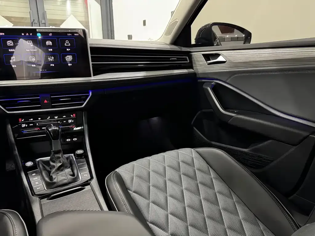 Volkswagen Sagitar 2022 из CN, фото 5