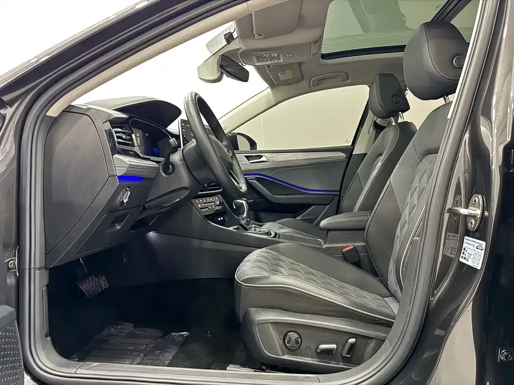 Volkswagen Sagitar 2022 из CN, фото 4