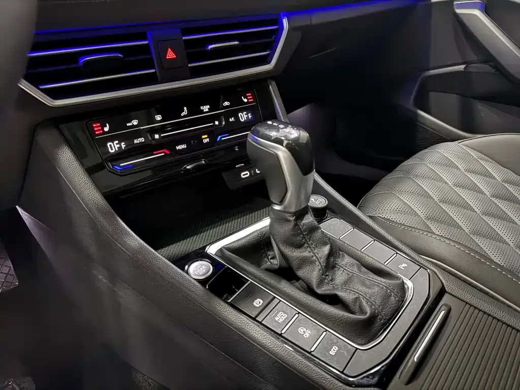 Volkswagen Sagitar 2022 из CN, фото 6