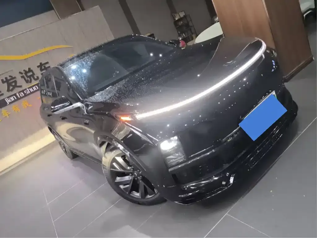 Li Auto L8 2023 из CN, фото 4