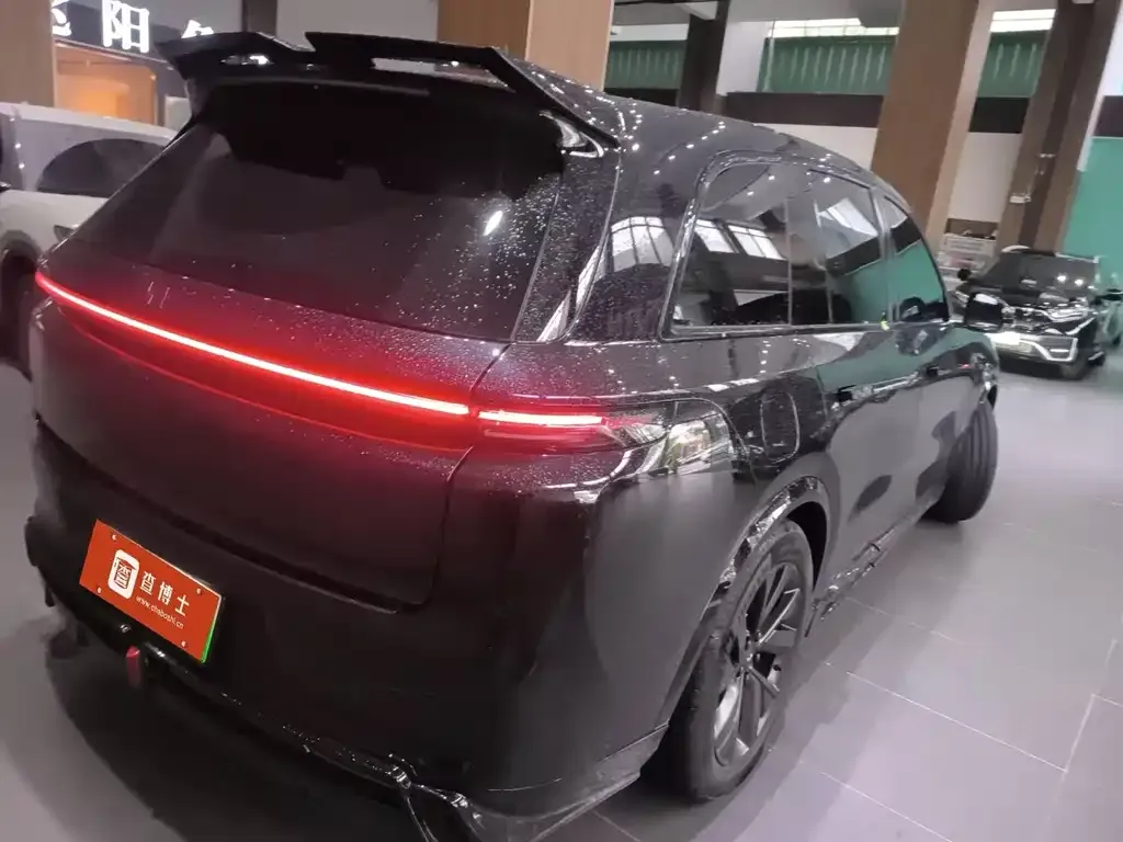 Li Auto L8 2023 из CN, фото 7