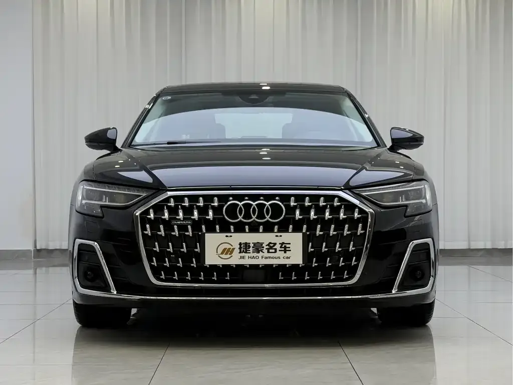 Audi A8 2025 из CN, фото 2