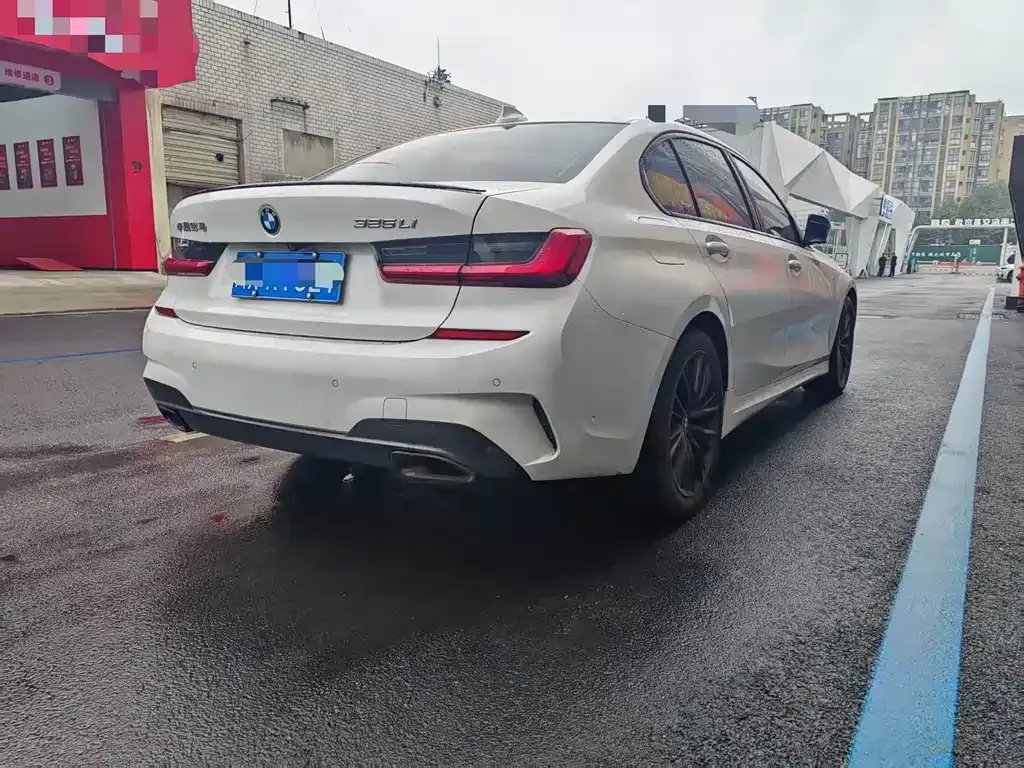 BMW 3 Series 2022 из CN, фото 10