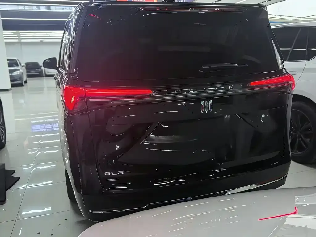 Buick GL8 Hybrid 2025 из CN, фото 4