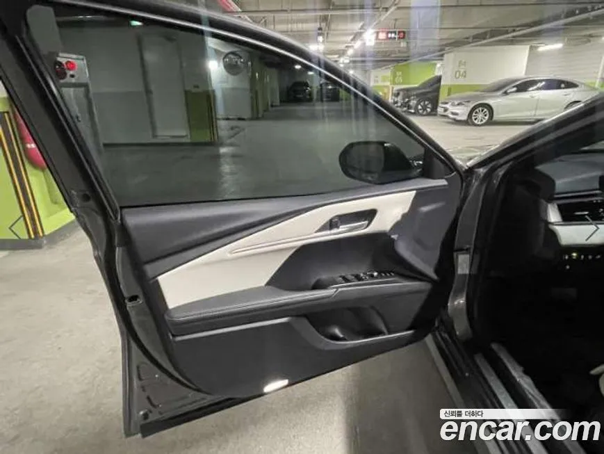 Toyota Camry 2025 из KR, фото 5