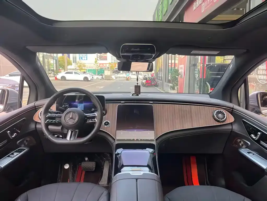Mercedes-Benz EQE SUV 2025 из CN, фото 6
