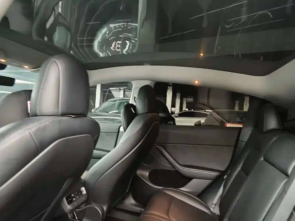 Tesla Model Y 2022 из CN, фото 10