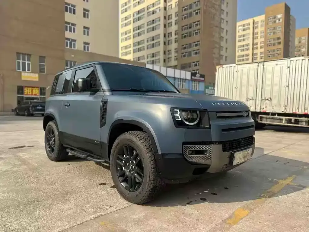 Land Rover Defender — фото 7