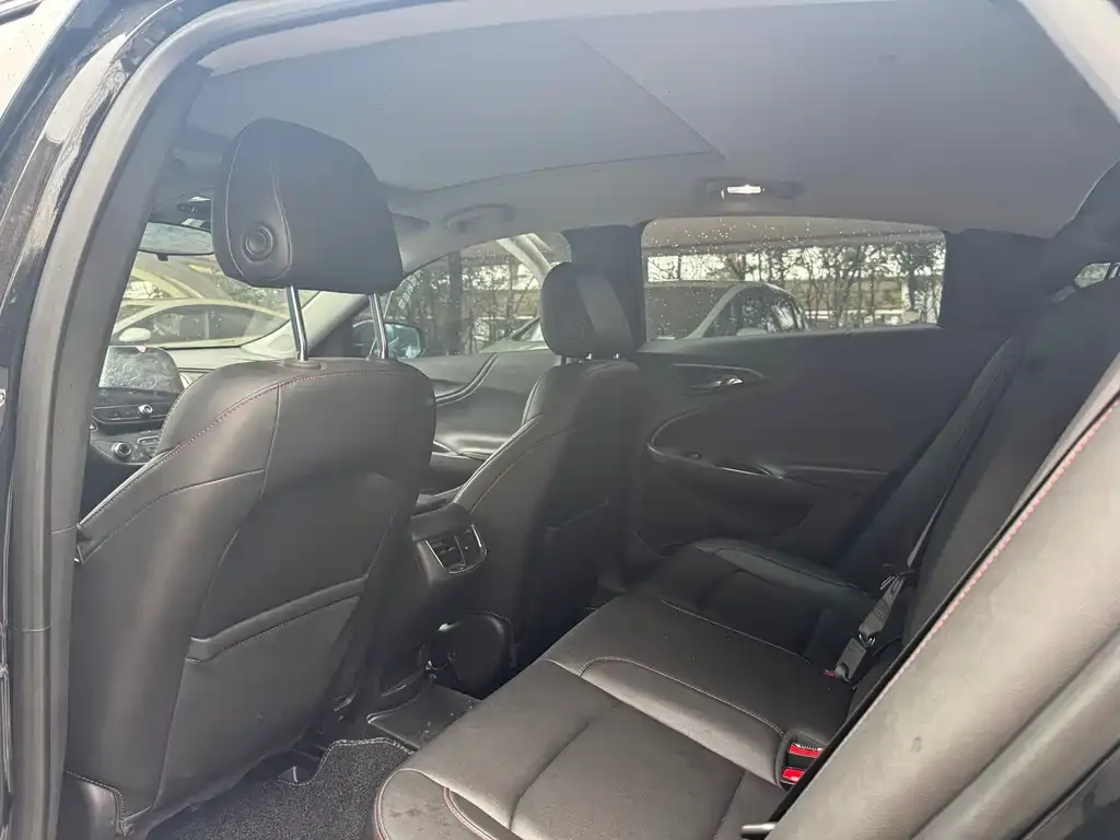 Chevrolet Malibu XL 2022 из CN, фото 3