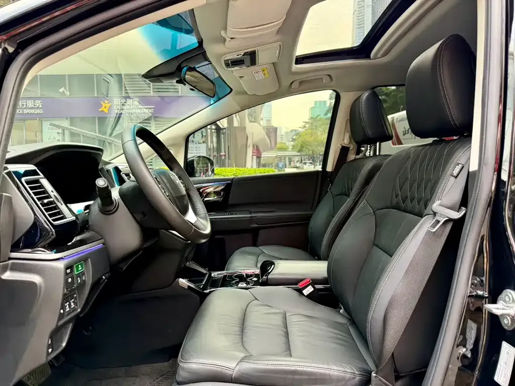 Honda Elysion 2021 из CN, фото 2