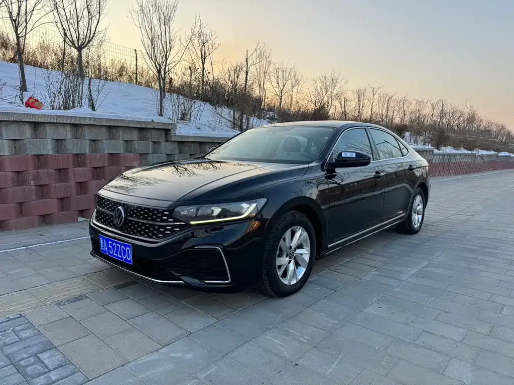 Volkswagen Passat 2022 из CN, фото 1