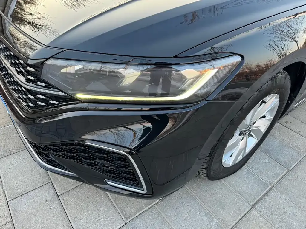 Volkswagen Passat 2022 из CN, фото 5