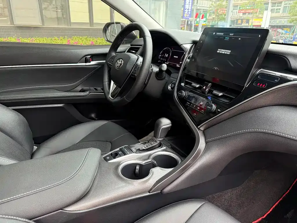 Toyota Camry 2022 из CN, фото 8