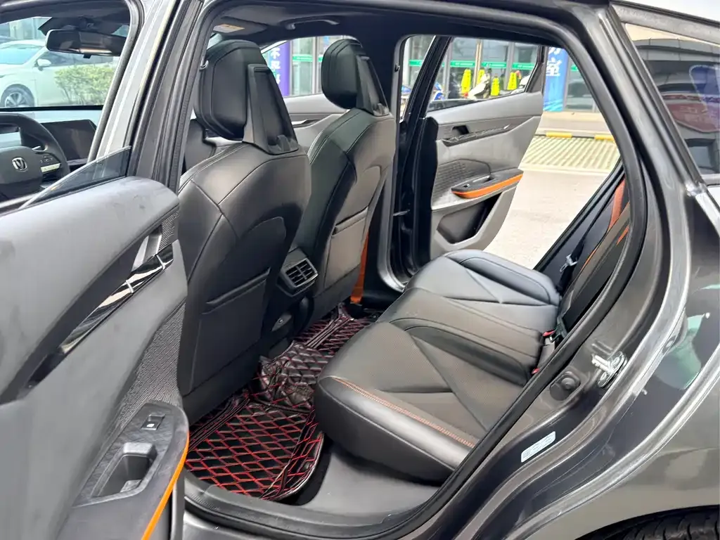 Changan UNI-V 2022 из CN, фото 7