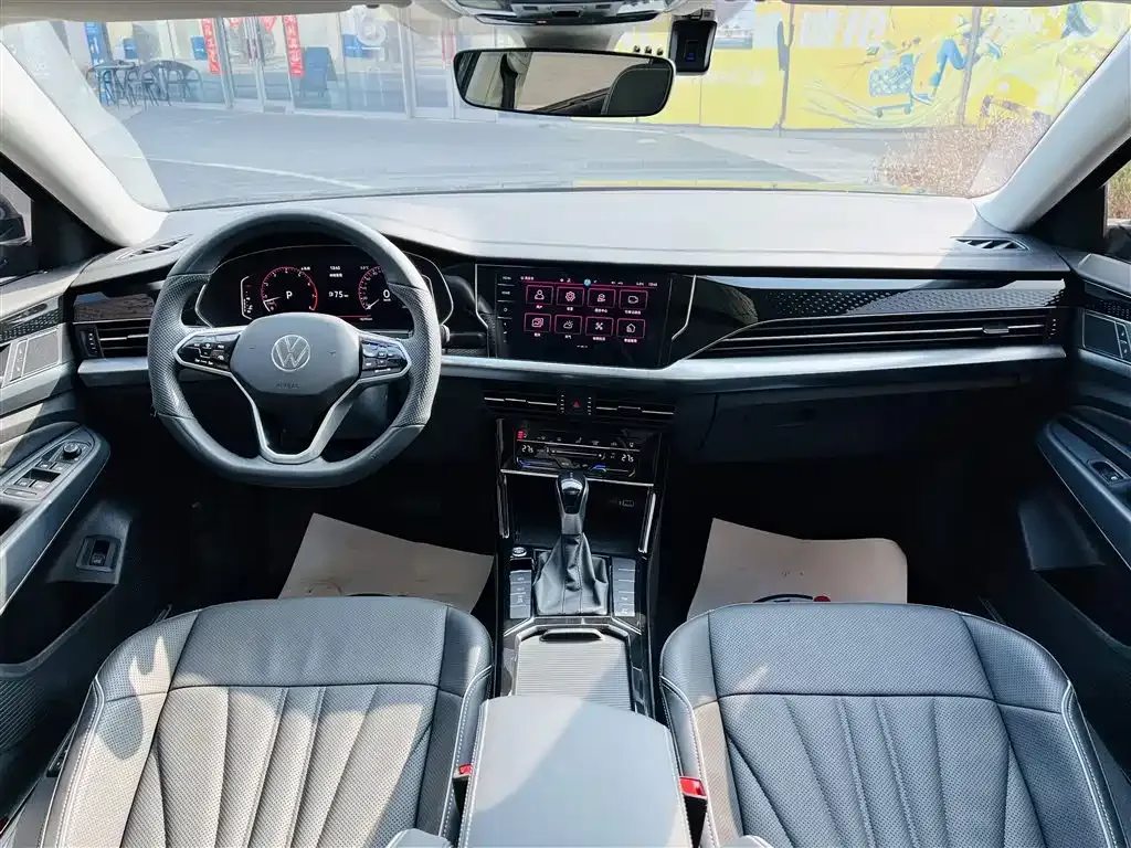 Volkswagen Passat 2024 из CN, фото 10