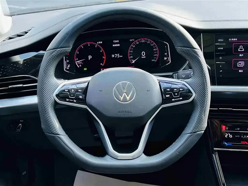Volkswagen Passat 2024 из CN, фото 2