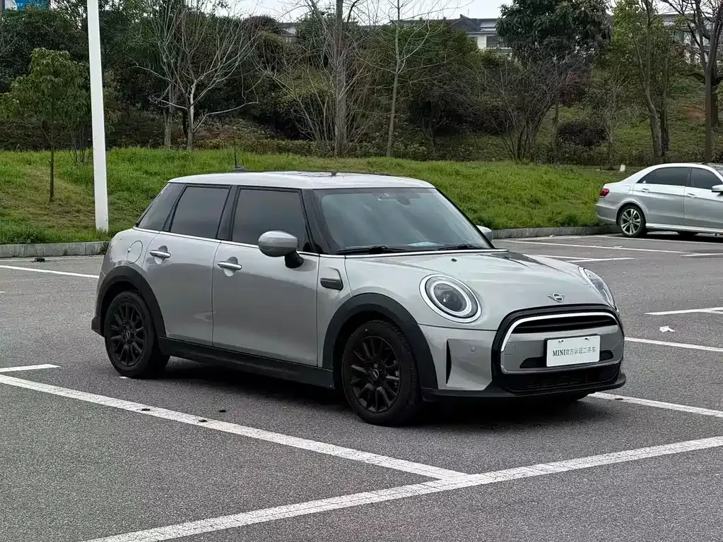 MINI Cooper (3-door) 2023 из CN, фото 9