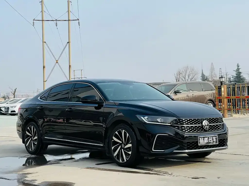 Volkswagen Passat — фото 2