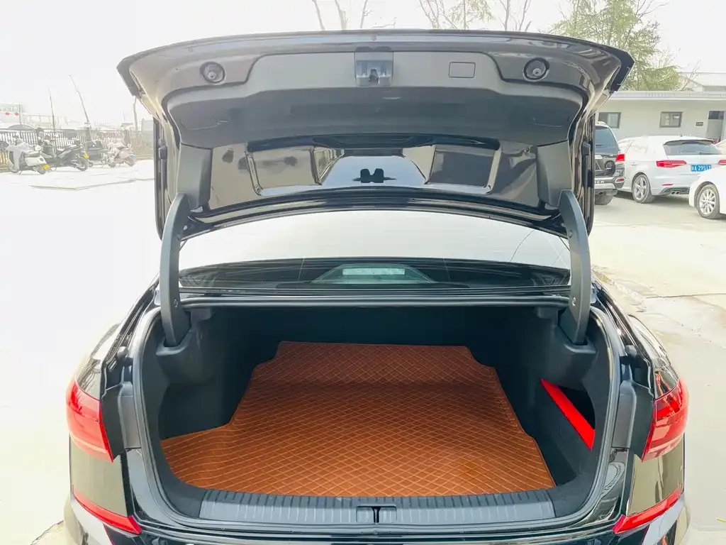 Volkswagen Passat — фото 9