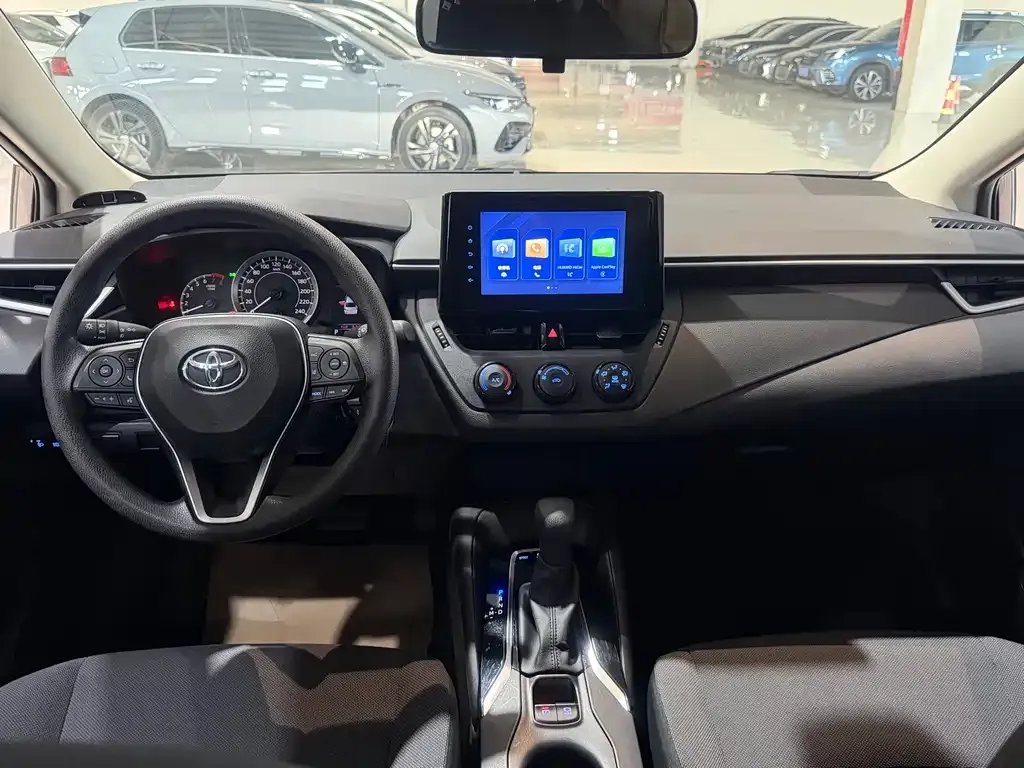 Toyota Corolla 2023 из CN, фото 10