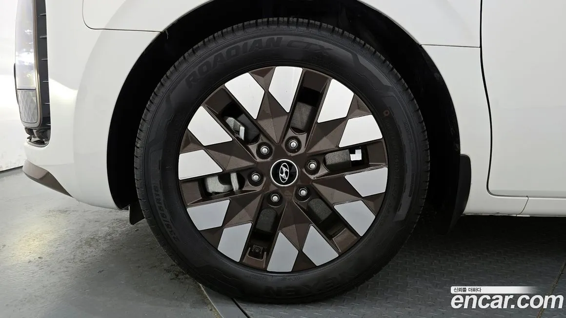 Hyundai Staria 2023 из KR, фото 7