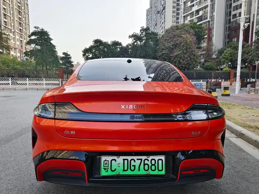 Xiaomi SU7 2025 из CN, фото 4