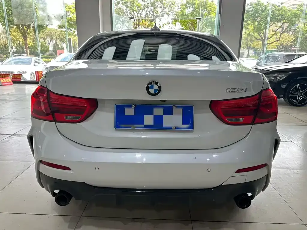 BMW 1 Series 2022 из CN, фото 9