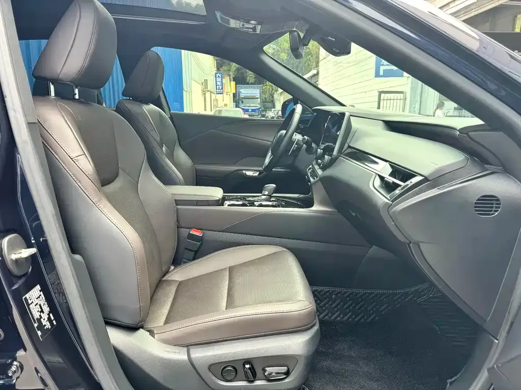 Lexus RX 2024 из CN, фото 8
