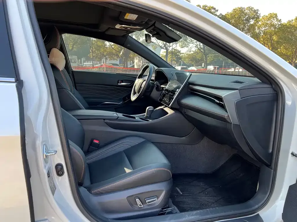 Toyota Avalon 2025 из CN, фото 8