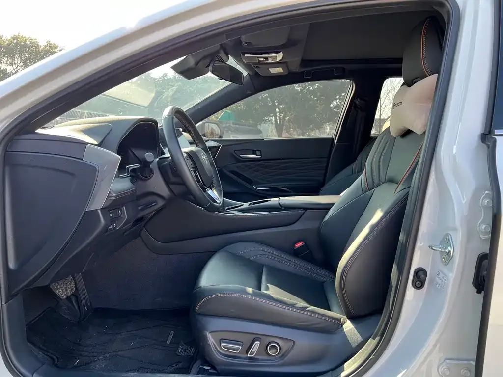 Toyota Avalon 2025 из CN, фото 10