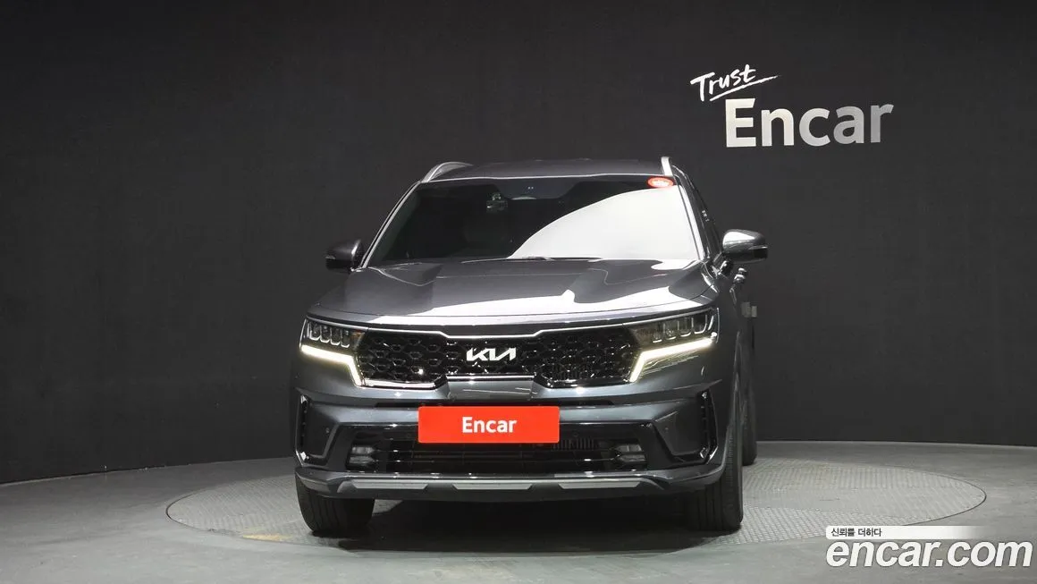 Kia Sorento — фото 7