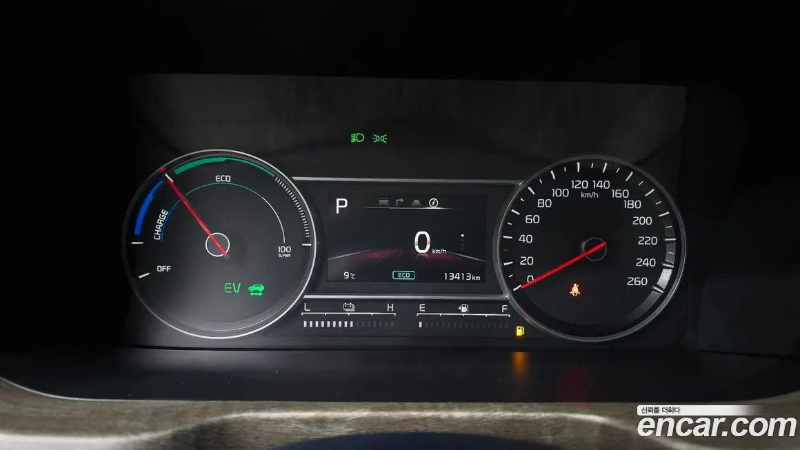 Kia Sorento — фото 6