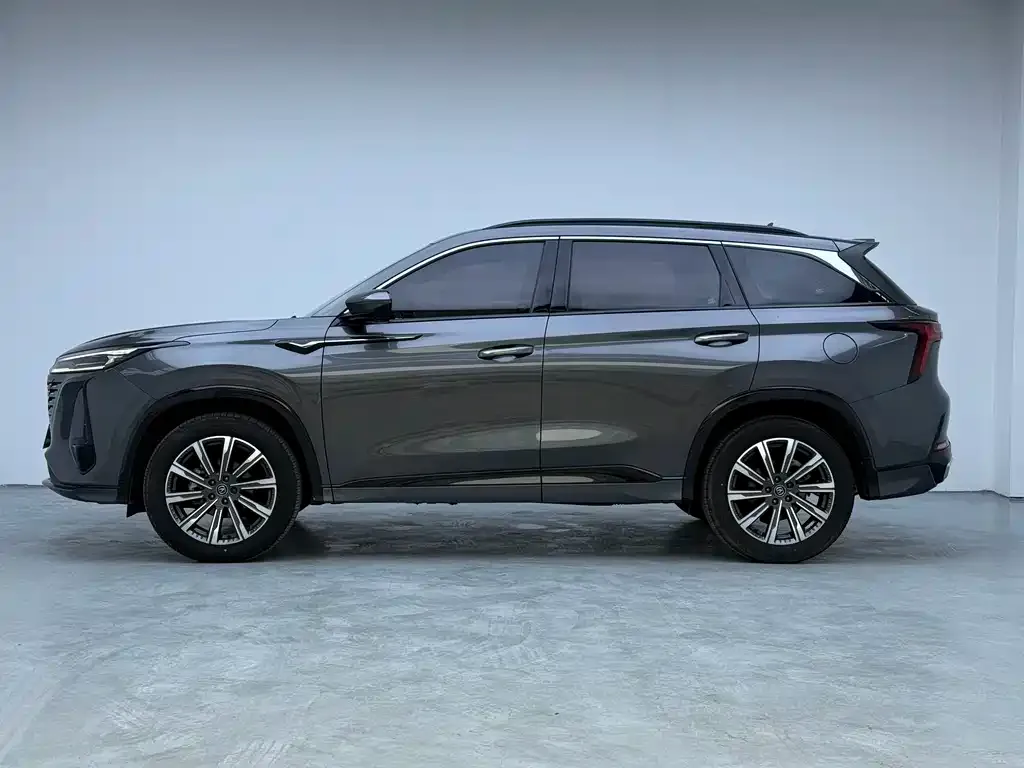 Changan CS75PLUS 2024 из CN, фото 4