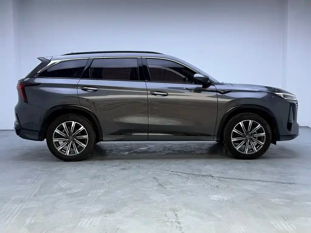 Changan CS75PLUS 2024 из CN, фото 6