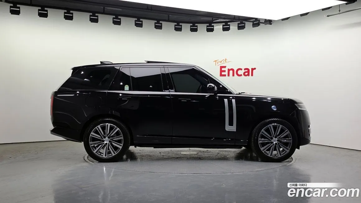 Land Rover Range Rover 2025 из KR, фото 3