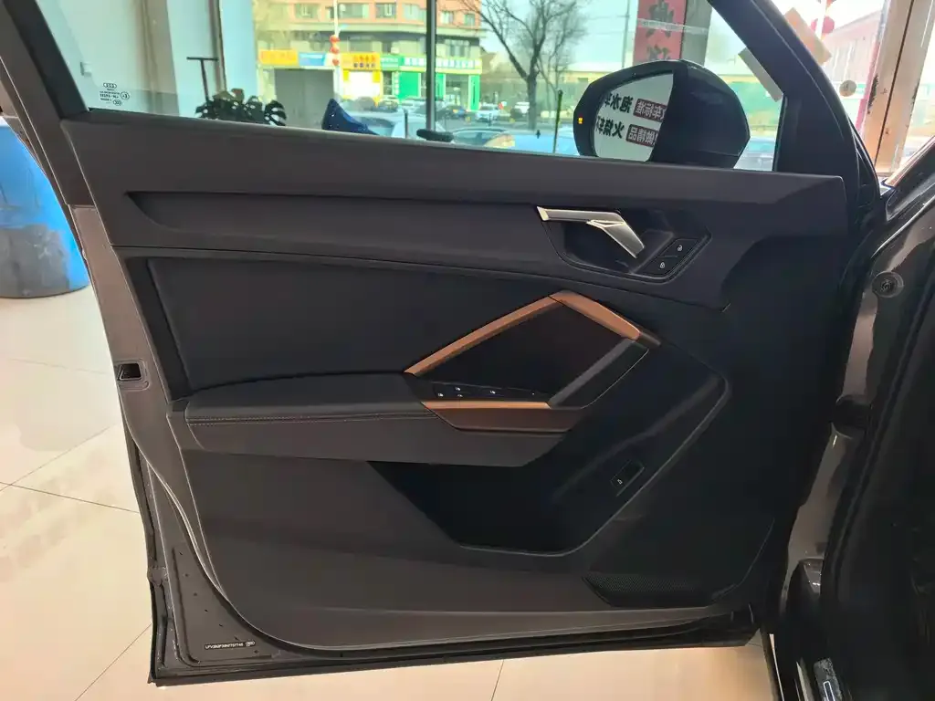 Audi Q3 2022 из CN, фото 4