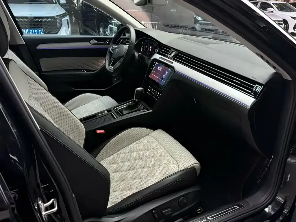 Volkswagen Magotan 2024 из CN, фото 5