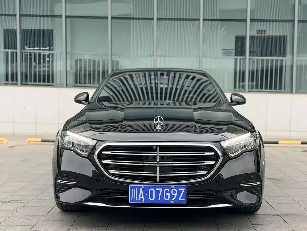 Mercedes-Benz E-Class 2025 из CN, фото 4