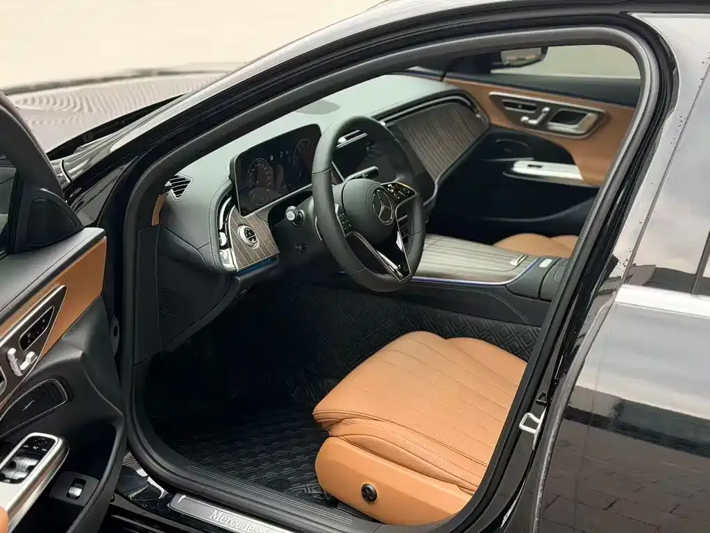 Mercedes-Benz E-Class 2025 из CN, фото 5