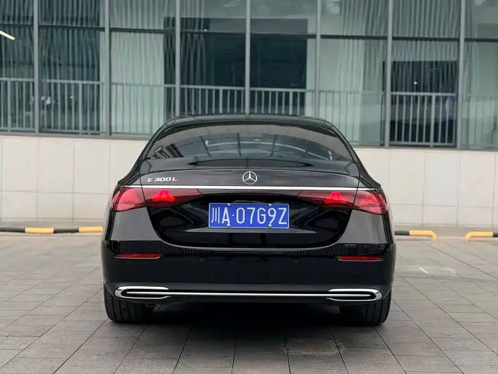 Mercedes-Benz E-Class 2025 из CN, фото 6